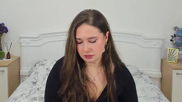 Sienna Spice online show from April 2026 11:11:02 PM