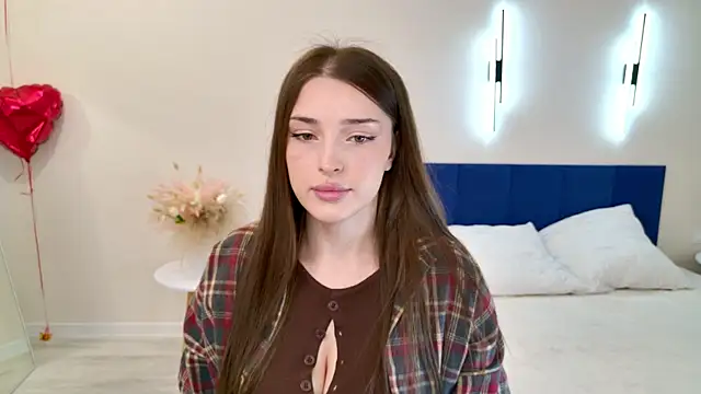 Eva Saylor online show from April 2026 12:00:01 PM
