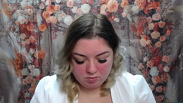 AdelinaMaster online show from April 2026 05:25:01 PM