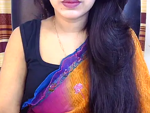 Noor Zarin online show from May 2026 07:28:02 PM