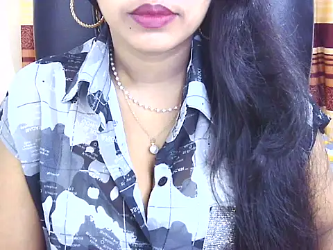 Noor Zarin online show from May 2026 06:23:01 PM