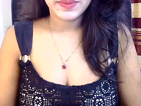 Noor Zarin online show from May 2026 02:26:02 AM