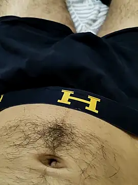 zbardi27 online show from April 2026 03:35:02 PM