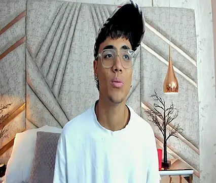 DannTaylor online show from April 2026 11:56:02 AM