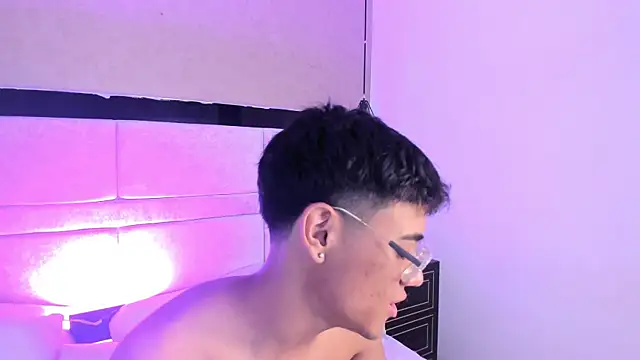 DannTaylor online show from April 2026 02:35:01 PM