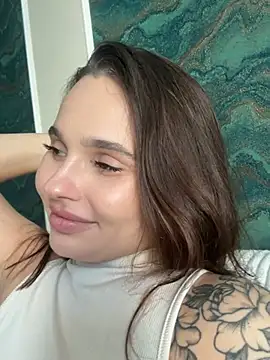 MonikaLoveXx online show from April 2026 12:22:02 PM