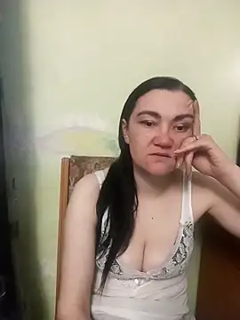 AlissaSecret online show from April 2026 05:00:02 PM