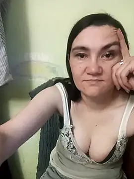 AlissaSecret online show from April 2026 05:58:01 PM