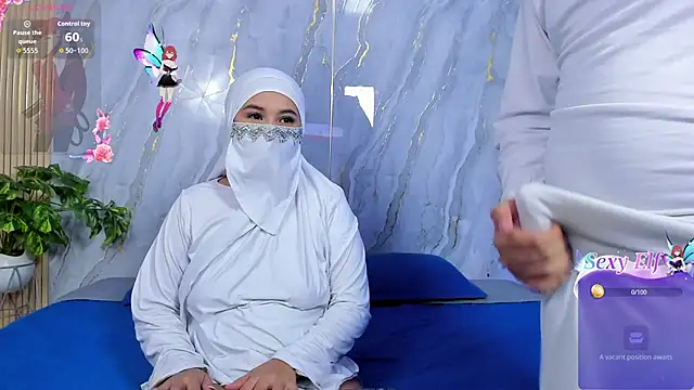 Snapshot of Dalila_and_Khaled chatting on April 2026 07:43:02 PM Dalila and Khaled online show from April 2026 07:43:02 PM