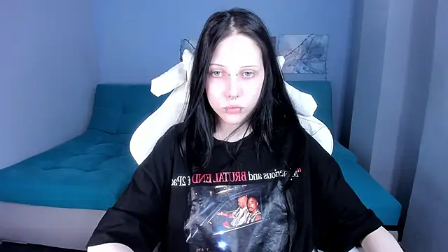 Snapshot of SugarBunny18 chatting on July 2026 03:18:01 AM SugarBunny18 online show from July 2026 03:18:01 AM
