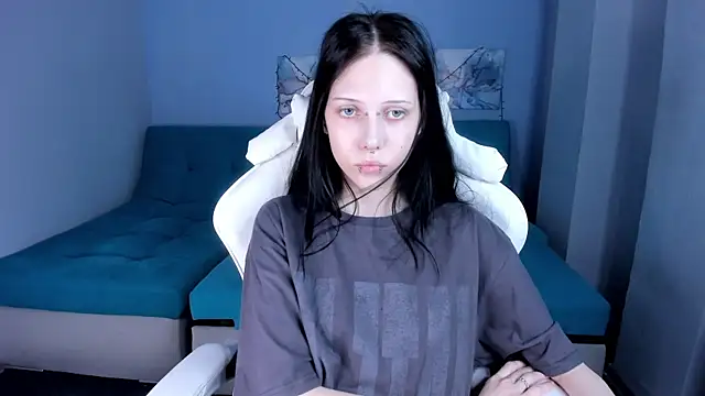 Snapshot of SugarBunny18 chatting on July 2026 04:56:01 AM SugarBunny18 online show from July 2026 04:56:01 AM