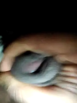 smalldick691333 online show from April 2026 05:39:01 PM