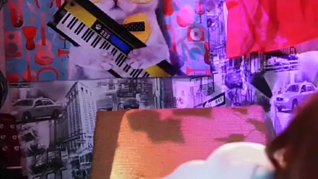 Janet Vibes online show from April 2026 07:09:01 PM