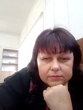 Snapshot of AuroKaria chatting on April 2026 12:56:02 PM AuroKaria online show from April 2026 12:56:02 PM