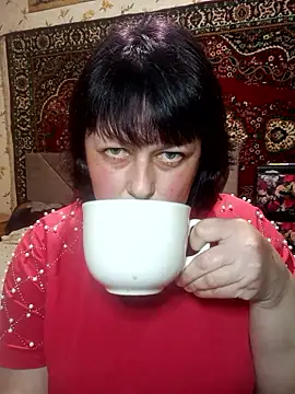 Snapshot of AuroKaria chatting on April 2026 05:41:02 PM AuroKaria online show from April 2026 05:41:02 PM