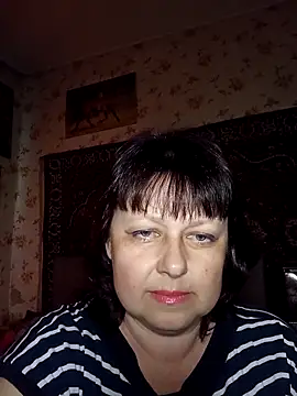 Snapshot of AuroKaria chatting on April 2026 02:09:01 PM AuroKaria online show from April 2026 02:09:01 PM