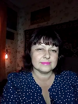 Snapshot of AuroKaria chatting on April 2026 03:27:01 PM AuroKaria online show from April 2026 03:27:01 PM