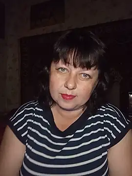 Snapshot of AuroKaria chatting on May 2026 02:25:02 PM AuroKaria online show from May 2026 02:25:02 PM