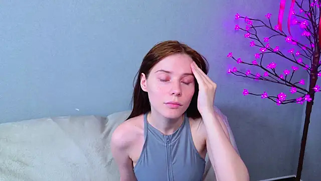 CleoBloom  online show from June 2026 03:01:01 AM