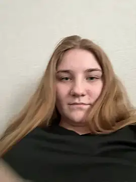 Flowers454 online show from April 2026 10:08:01 AM