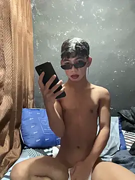 seanfavboy online show from April 2026 06:14:02 PM