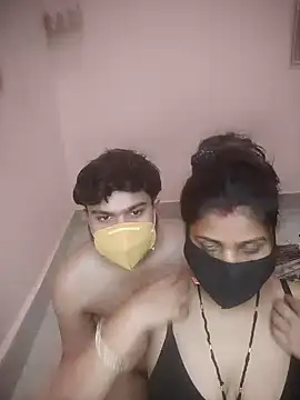 SURAJSAVITA online show from April 2026 08:09:02 PM