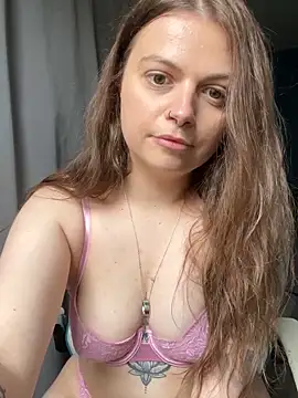 Snapshot of luskydream chatting on April 2026 04:46:02 PM luskydream online show from April 2026 04:46:02 PM