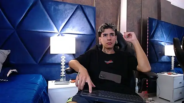 Bel Sebu online show from April 2026 08:34:01 PM