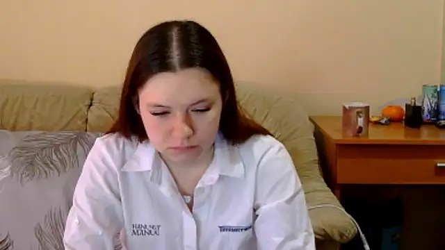 JessicaHolland1 online show from April 2026 08:17:01 AM