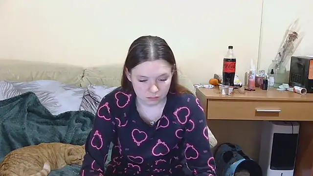 JessicaHolland1 online show from April 2026 06:17:02 PM