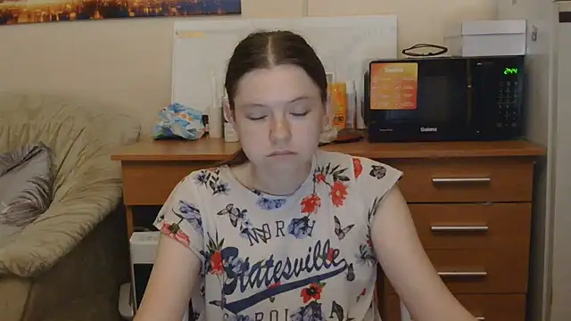 Snapshot of JessicaHolland1 chatting on July 2026 06:10:02 PM JessicaHolland1 online show from July 2026 06:10:02 PM