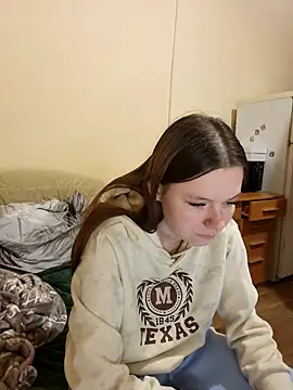 JessicaHolland1 online show from April 2026 05:26:02 PM