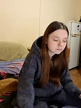 JessicaHolland1 online show from April 2026 04:12:02 PM