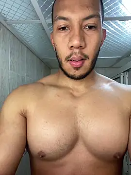 georgeholl online show from April 2026 05:49:02 PM