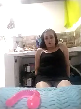 vegonicarouge online show from April 2026 10:44:02 PM