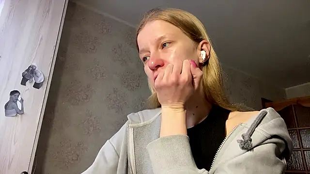 CuriousMildness online show from April 2026 09:03:02 AM