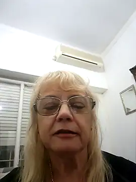 MatureElegantWidow online show from April 2026 10:17:02 PM