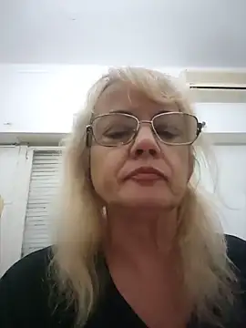 Snapshot of MatureElegantWidow chatting on May 2026 01:06:02 AM MatureElegantWidow online show from May 2026 01:06:02 AM