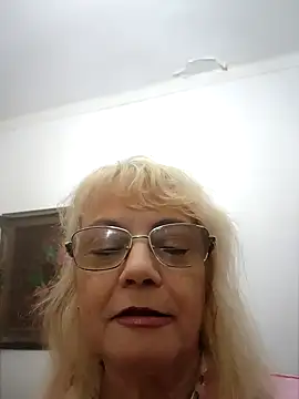 MatureElegantWidow online show from April 2026 12:17:01 AM