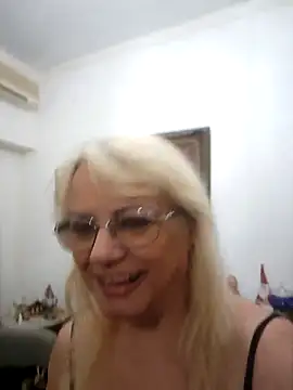 Snapshot of MatureElegantWidow chatting on May 2026 11:19:02 PM MatureElegantWidow online show from May 2026 11:19:02 PM