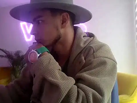 manulito260 online show from July 2026 09:56:02 PM