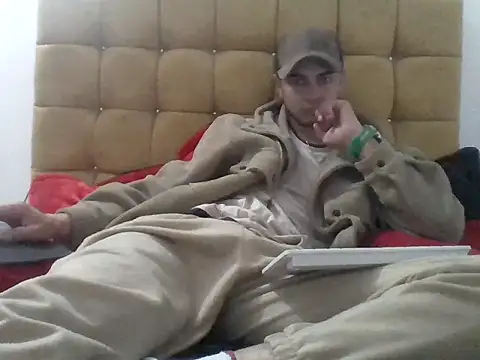 manulito260 online show from July 2026 12:37:01 AM