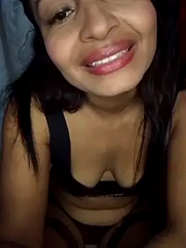Lia Phone  online show from June 2026 05:57:01 AM