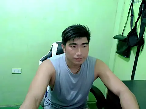 Snapshot of Hunkfireman chatting on June 2026 12:41:01 AM Hunkfireman online show from June 2026 12:41:01 AM