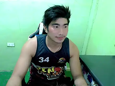 Snapshot of Hunkfireman chatting on July 2026 11:22:02 PM Hunkfireman online show from July 2026 11:22:02 PM