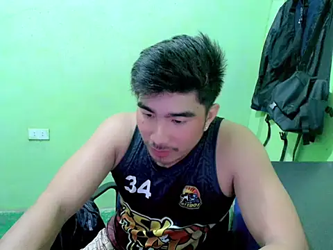 Hunkfireman online show from May 2026 11:22:02 AM