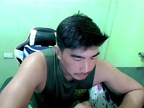 Snapshot of Hunkfireman chatting on July 2026 11:45:01 PM Hunkfireman online show from July 2026 11:45:01 PM