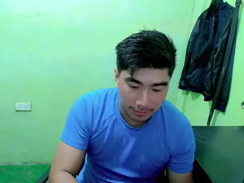 Hunkfireman online show from May 2026 11:30:02 PM