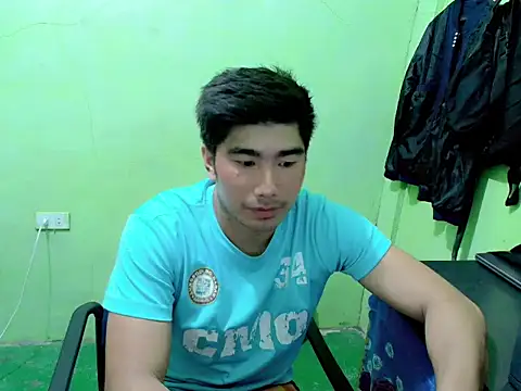 Hunkfireman online show from April 2026 11:47:02 AM