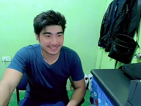 Hunkfireman online show from April 2026 10:38:02 AM